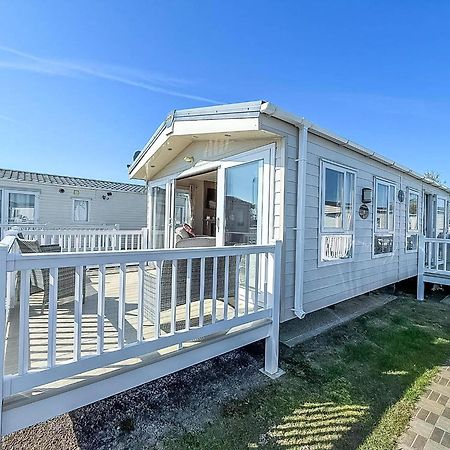 Beautiful Caravan With Decking Wifi At St Osyth Beach Holiday Park Ref 28077Dw Clacton-on-Sea Luaran gambar