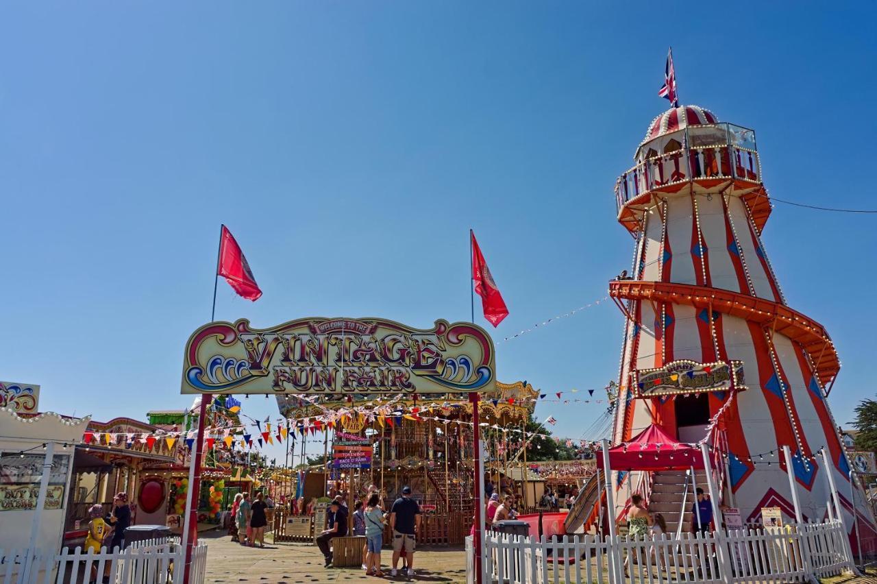 Beautiful Caravan With Decking Wifi At St Osyth Beach Holiday Park Ref 28077Dw Clacton-on-Sea Luaran gambar