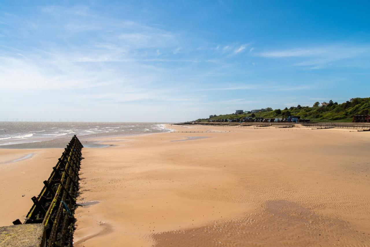 Beautiful Caravan With Decking Wifi At St Osyth Beach Holiday Park Ref 28077Dw Clacton-on-Sea Luaran gambar