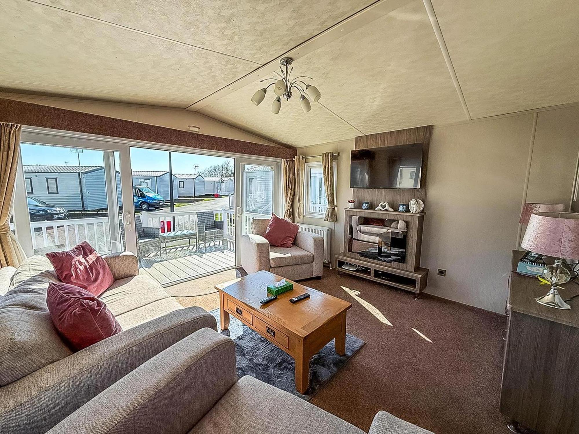Beautiful Caravan With Decking Wifi At St Osyth Beach Holiday Park Ref 28077Dw Clacton-on-Sea Luaran gambar